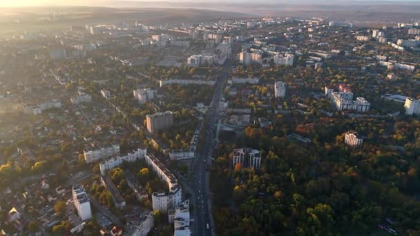 Вид Воздуха Город Кишинев Восходом Солнца Осенний Сезон Молдова — стоковое видео