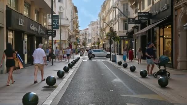 Cannes Francia Septiembre 2023 Caminando Por Rue Antibes Llena Hoteles — Vídeos de Stock