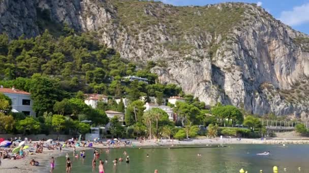 Beaulieu Sur Mer Francia Settembre 2023 Spiaggia Affollata Piena Gente — Video Stock