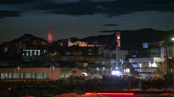 Cannes França Setembro 2023 Torre Relógio Antigo Bairro Suquet Noite — Vídeo de Stock