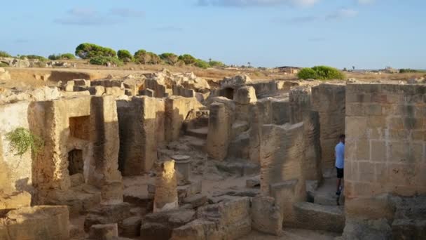 Pafos Cypr Sierpnia 2023 Grobowce Królów Świetle Słonecznym — Wideo stockowe