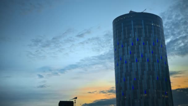 Vista Aérea Centro Negócios Sky Tower Pôr Sol Bucareste Roménia — Vídeo de Stock