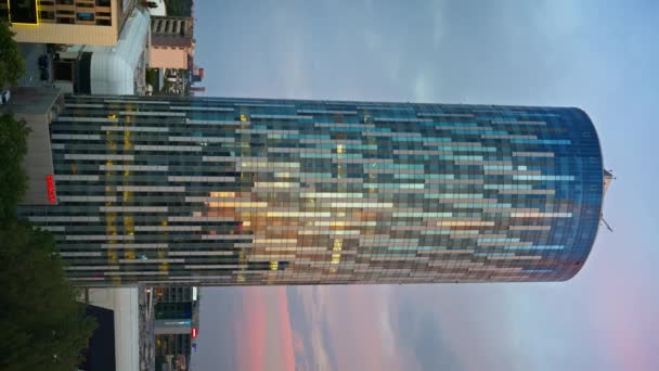 Bukarest Rumänien September 2023 Luftaufnahme Des Business Centers Sky Tower — Stockvideo