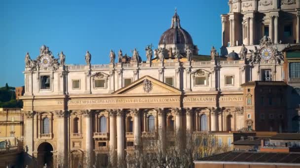 Flygfoto Över Vatikanstaten Från Avstånd Peterskyrkan Vid Solnedgången Rom Italien — Stockvideo