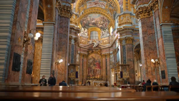 Roma Itália Fevereiro 2024 Maravilhoso Interior Igreja Santa Maria Madalena — Vídeo de Stock