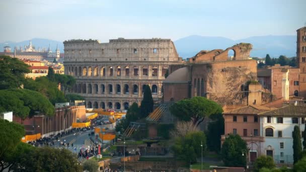 Рим Италия Февраля 2024 Отдаленный Вид Колизей Видом Город Заднем — стоковое видео