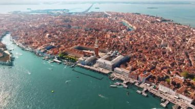Güneşli bir günde Venedik Şehri, İtalya 'nın hava manzarası