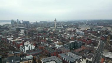 İngiltere 'nin Liverpool şehir merkezindeki St Johns Beacon Viewing Galerisinin hava manzarası