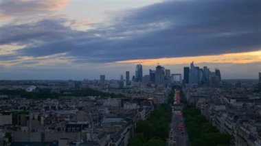 Akşamları Paris, Fransa 'nın hava manzarası