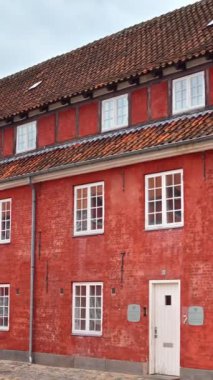 Danimarka, Kopenhag 'daki Kastellet Kalesi' nin detaylı görüntüsü. Dikey