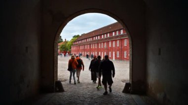 Kopenhag, Danimarka - 24 Temmuz 2024: Şehir merkezindeki Kastellet Kalesi manzarası