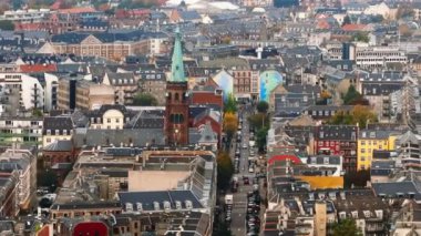Danimarka, Kopenhag 'daki Vesterbro bölgesinin insansız hava aracı görüntüsü