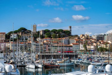 Castre Şatosu Souquet ve Cannes, Fransa 'daki Eski Liman