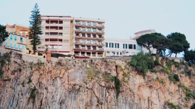 Monako Prensi 'nin Sarayı' nın gündüz görüş mesafesinde.