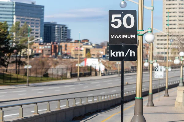 Límite Velocidad Señal Tráfico Calle Por Hora Máximo Ciudad Ottawa — Foto de Stock