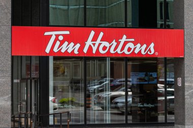 Ottawa, Kanada - 19 Mayıs 2023: Tim Hortons fast food restoranı