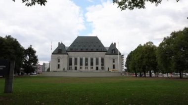Ottawa, Kanada-1 Ekim 2024: Kanada Yüksek Mahkemesi binası