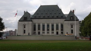 Ottawa, Kanada-1 Ekim 2024: Kanada Yüksek Mahkemesi binası