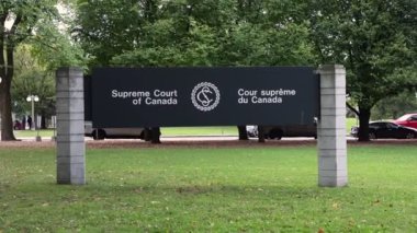 Ottawa, Kanada-1 Ekim 2024: Kanada Yüksek Mahkemesi imzası