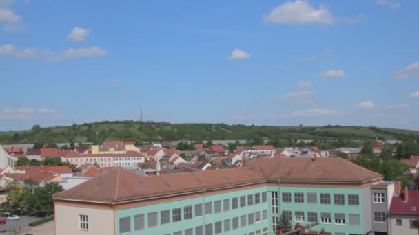 Panoramisch Uitzicht Een Europese Moderne Stad Pov Van Boven Het — Stockvideo