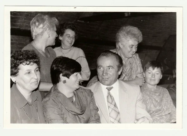 Czechoslovak Socialist Republic 1985 Vintage Photo Shows Group People Wine — Stock Photo, Image