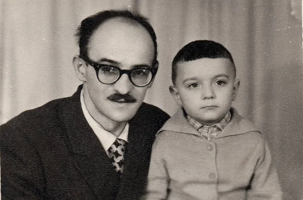 Rybinsk Urss Circa 1960 Foto Vintage Del Padre Con Hijo — Foto de Stock