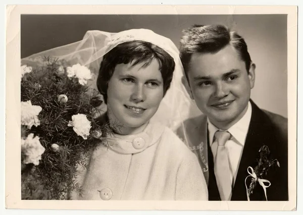 신혼의 체코슬로바키아 공화국 1950 빈티지 — 스톡 사진