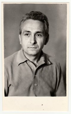 SSCB - 1980'lerde yaklaşık: Vintage portre fotoğraf gösterir bir olgun adam.