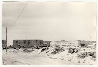 SSCB - 1970'li yıllarda yaklaşık: Vintage fotoğraf gösterileri inşaat daire SSCB'de bloklarının. Kış saati.