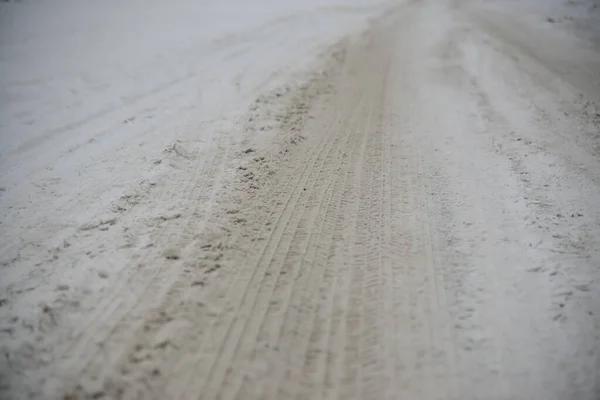 Wielsporen Winterweg Bedekt Met Sneeuw — Stockfoto