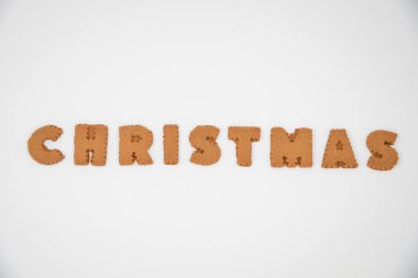 Zencefilli kurabiye sözcükleri beyaz arkaplanda izole edilmiş Noel