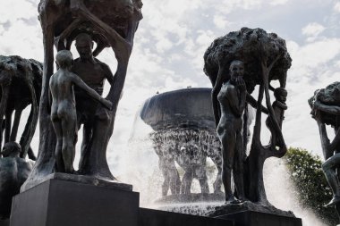 Oslo, Norveç - 10 Temmuz 2023: Norveç 'in başkenti Vigeland Park