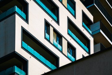 Çağdaş Yaşam: Canlı ve Fonksiyonel Modern Mimari Tasarım