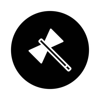 Bir minimalist vektör illüstrasyonu, düz siyah dairesel bir zemin üzerinde beyaz bir savaş baltası tasvir eder, grafik tasarımı için ideal..