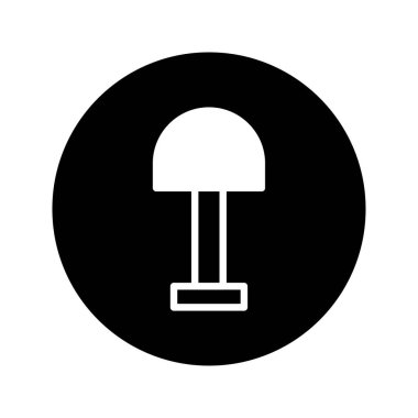 Siyah çember arkaplan üzerinde minimalist bir beyaz lamba simgesi, tasarım projeleri veya dijital arayüzler için ideal, modern zarafetin bir dokunuşunu getiriyor.