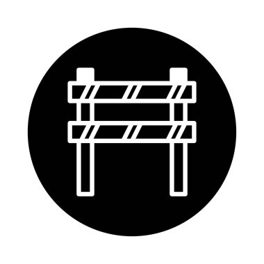 Minimalist bir ikon, inşaat, ihtiyat ve güvenliği simgeleyen siyah bir çember içinde yol bariyeri sergiliyor. Dolambaçlı yolları, engelleri veya engellenmiş erişimleri temsil eder..