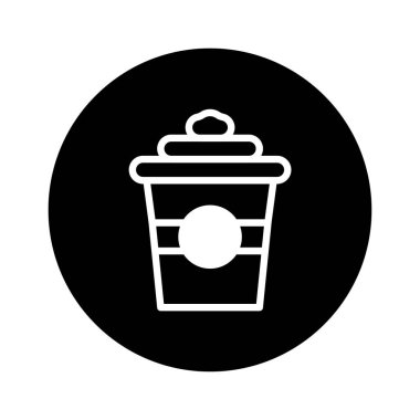 Siyah daireye karşı koyan kapaklı bir kahve fincanı içeren minimalist bir beyaz taslak ikonu. Menüler, kahve dükkanı markalaşması ve tanıtım malzemesi için ideal..