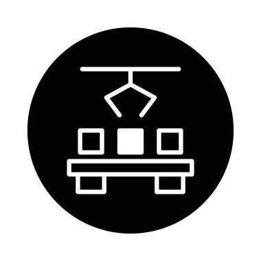 Üretim hattında küp kaldıran bir robotik kol tasviri. Otomasyonu, endüstriyel süreçleri ve üretimdeki teknolojik gelişmeleri sembolize eder.