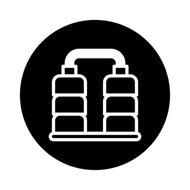 Siyah ve beyaz minimalist bir resimde kimyasal arınmayı temsil eden bir damıtma aparatı bulunur. Bu vektör tasarımı endüstriyi, teknolojiyi ve bilimsel deneyleri taşır.