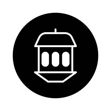 Basit bir çizgi çiziminde bir kuş besleyicisinin minimalist simgesi. Doğa ve basitlik gerektiren projeler için mükemmel.