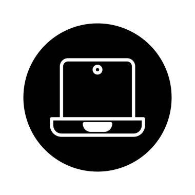Minimalist siyah beyaz bir ikon dizüstü bilgisayar tasvir ediyor. Web sitelerinde ve uygulamalarda kullanılabilir.