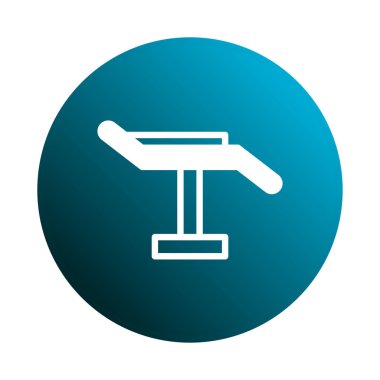 Mavi dairesel bir arka planda tıbbi muayene masası bulunan minimalist bir ikon. Sağlık hizmetleriyle ilgili tasarım projeleri için ideal.