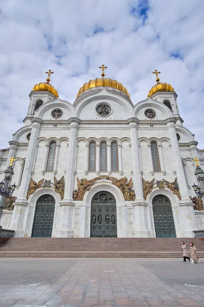 Moscou Maio 2023 Fachada Catedral Cristo Salvador Moscou Contra Céu — Fotografia de Stock