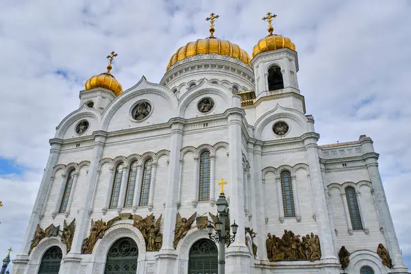 Catedral Fachada Cristo Salvador Moscou Contra Céu Nublado — Fotografia de Stock