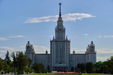 Moskova, Rusya 11.05.2023.cephe ve Moskova Devlet Üniversitesi ana girişi