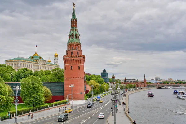 Moscow Russia 2023 Moscow River Vodovzvodnaya Tower Grand Kremlin Palace — Stock Photo, Image