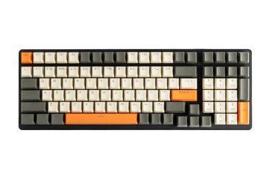 bilgisayar klavyesi beyaz arkaplanda izole edildi