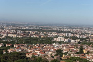 Caserta, İtalya - 14 Haziran 2024. Casertavecchia manzaralı şehir manzarası