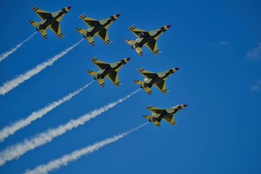 Augusta, GA, ABD: 13 Mayıs 2023 - ABD Hava Kuvvetleri akrobasi gösterisi