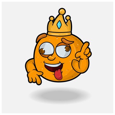 Orange Fruit Crown Maskot Karakteri Çizgi Filmi ile çılgın bir ifade. 